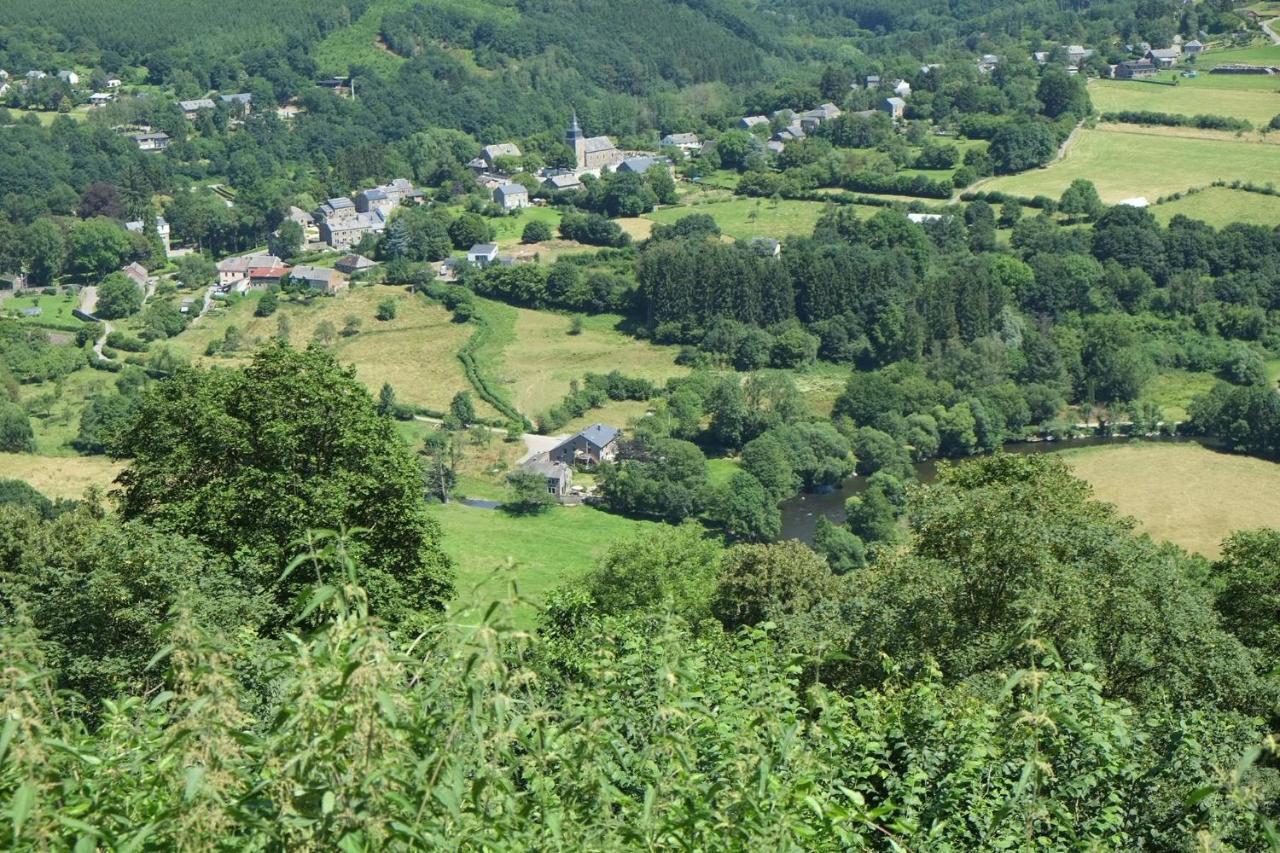 Bed & Breakfast Vallee De L'Ourthe Marcourt Dış mekan fotoğraf